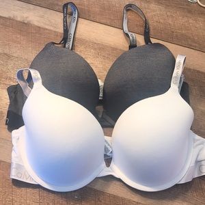 Calvin Klein Bras 36C White and Blue/Black